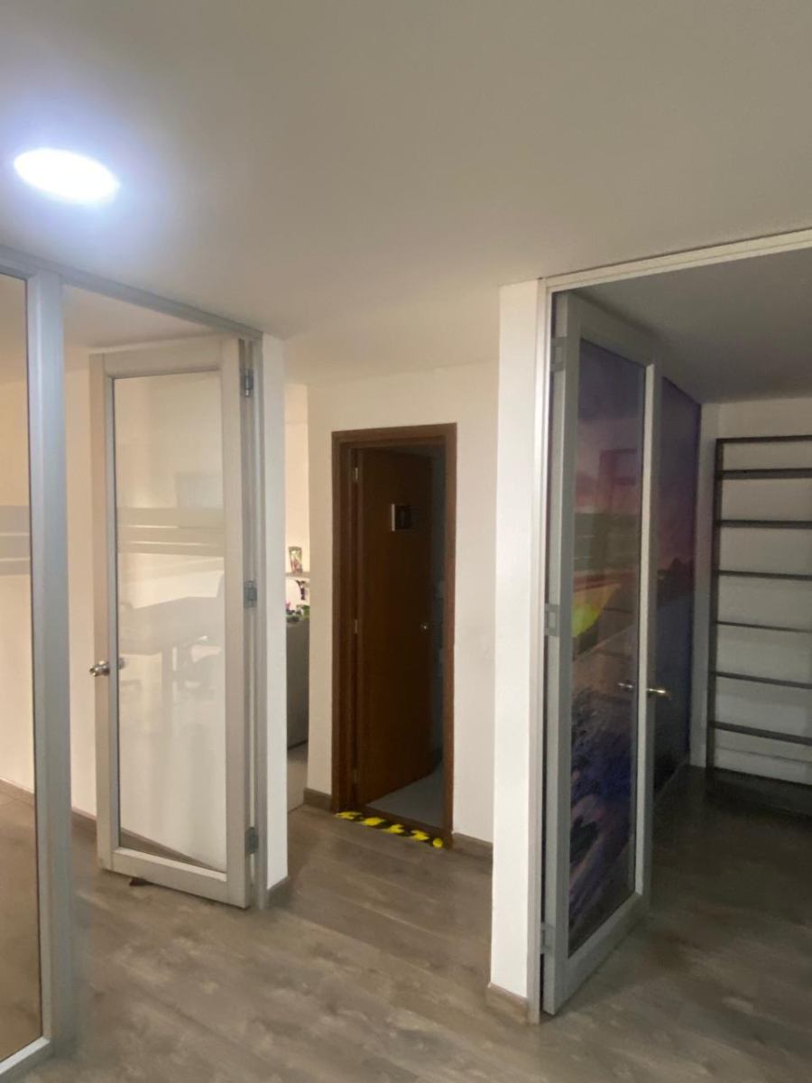 Cra. 11B #96-3, Bogotá, Colombia 4